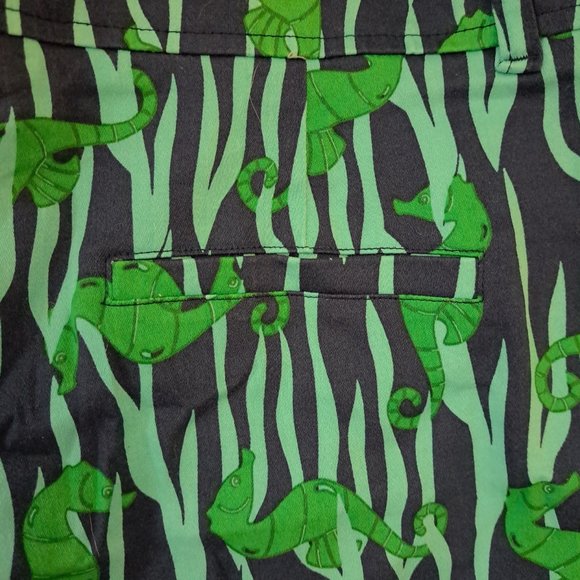 Womens Shorts size 4 - Picture 7 of 8